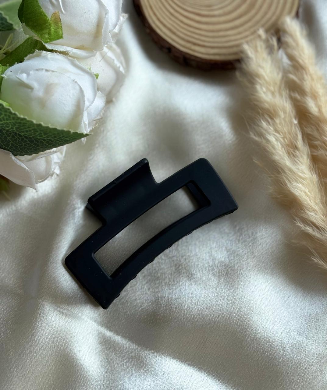Matte rectangular hair claw clip