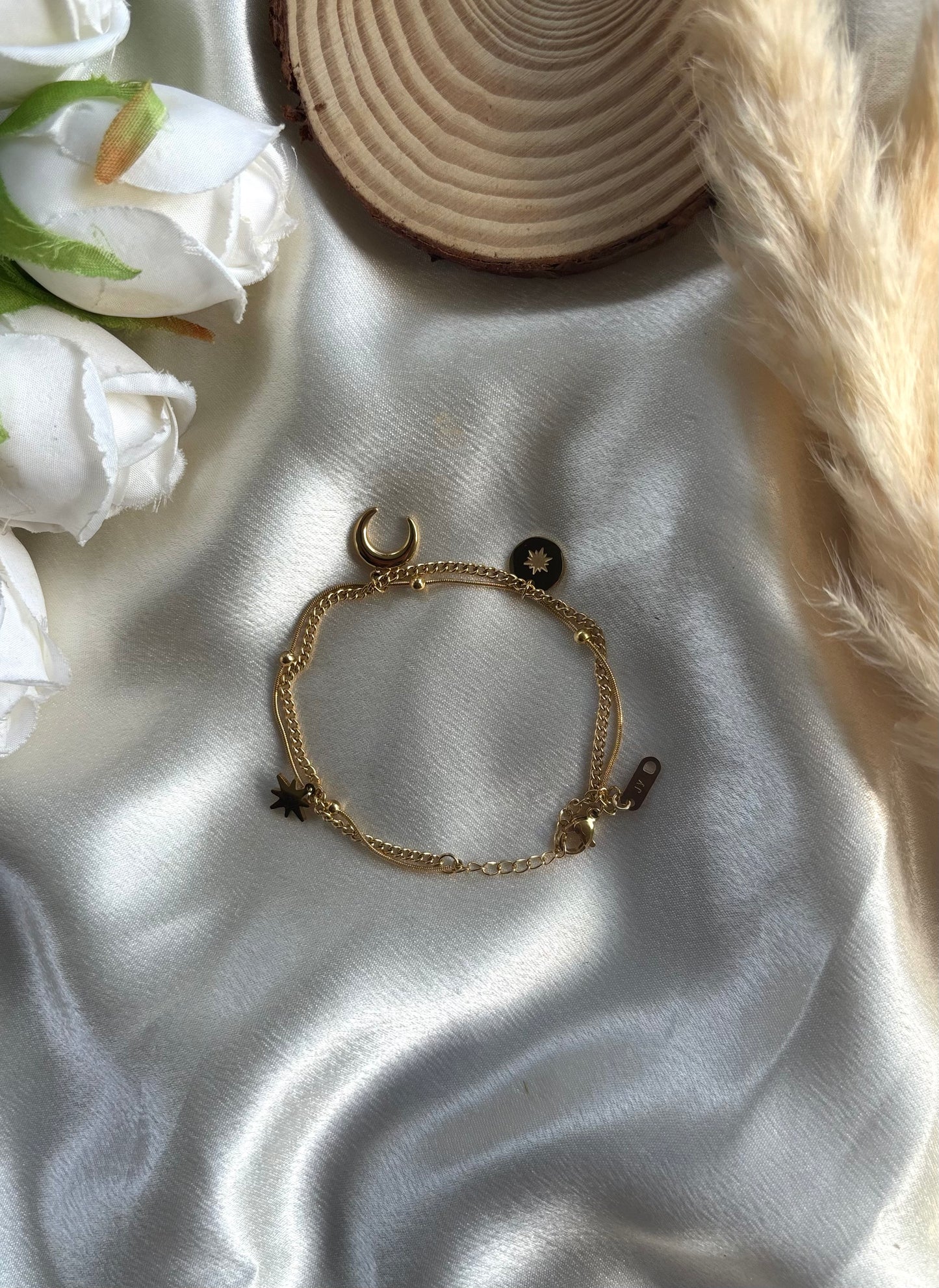 Anti tarnish gold plated moon star chain bracelet