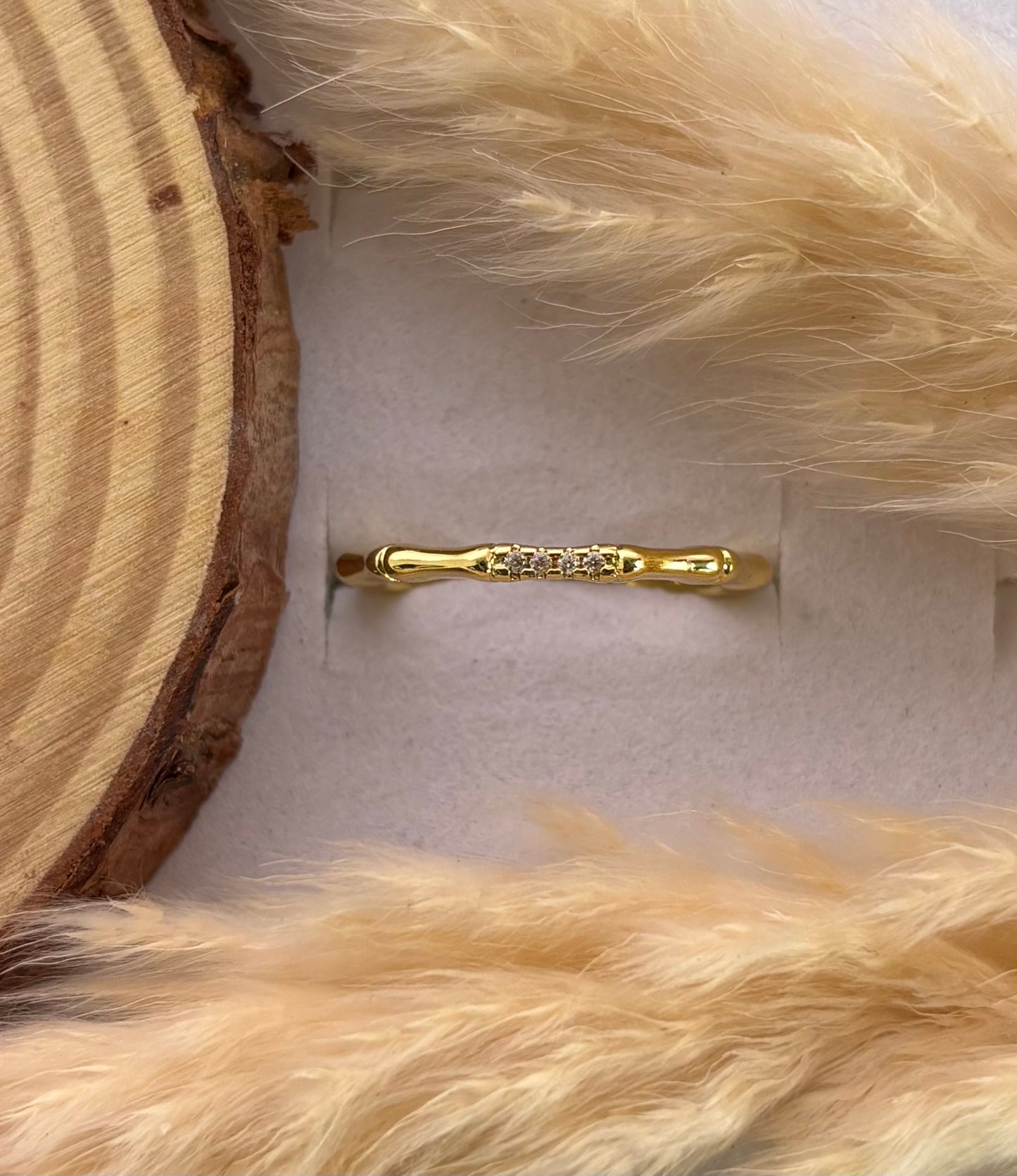 Anti tarnish gold plated adjustable stone ring