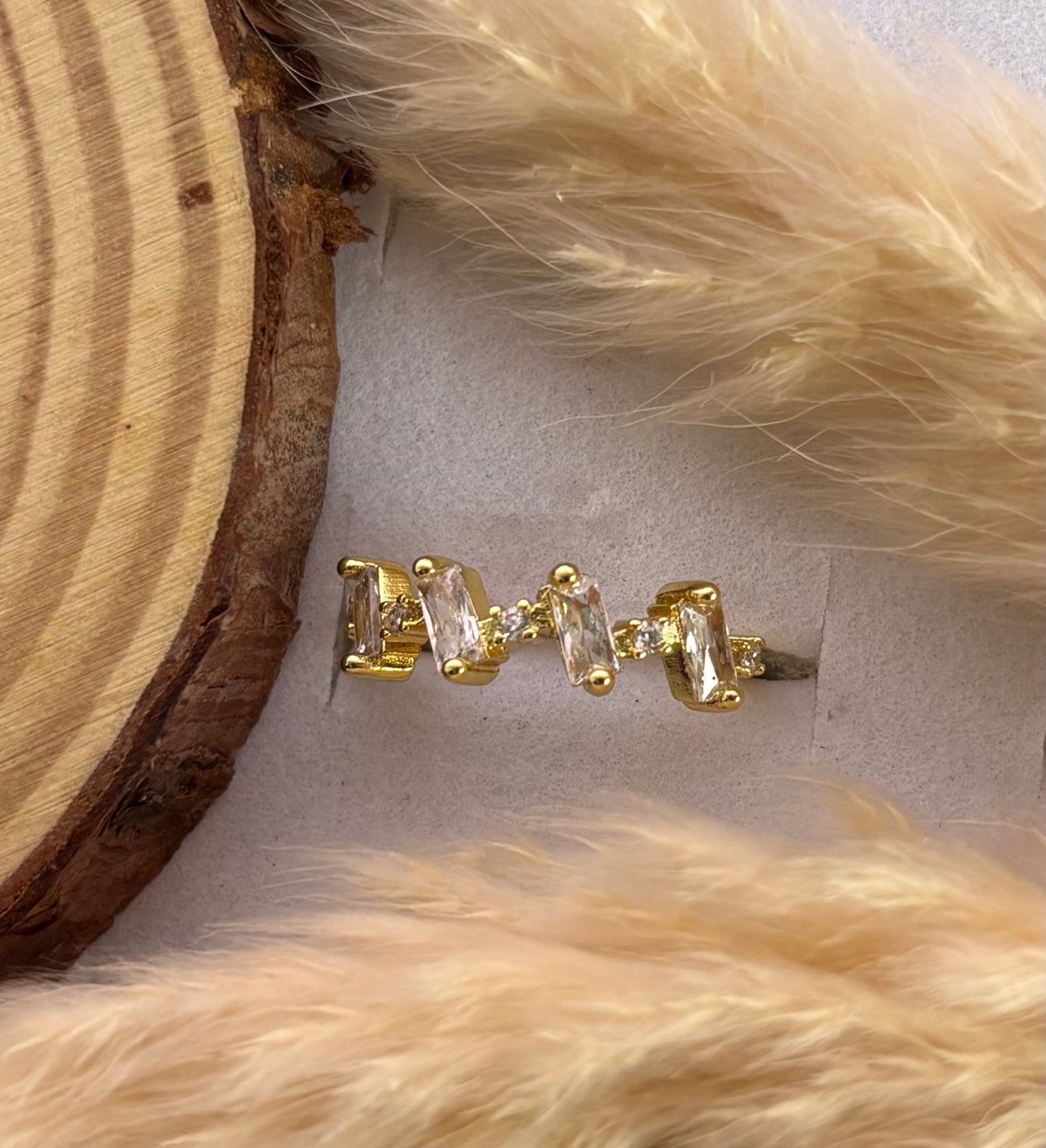 Anti tarnish gold plated adjustable stone ring