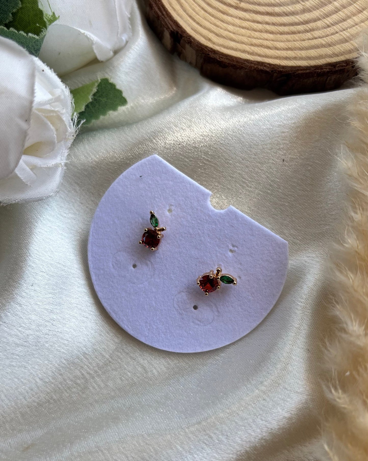 Anti tarnish gold plated stud earring