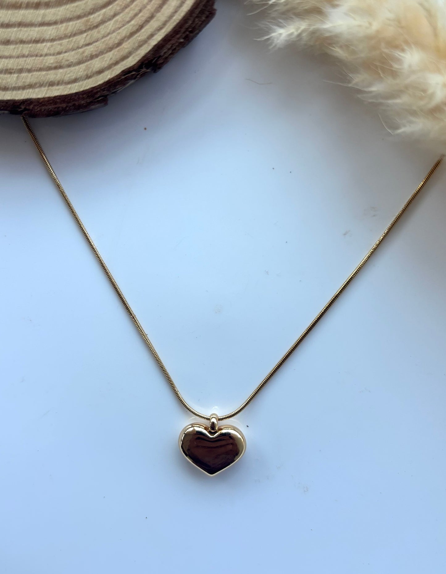 Anti tarnish gold plated heart pendent