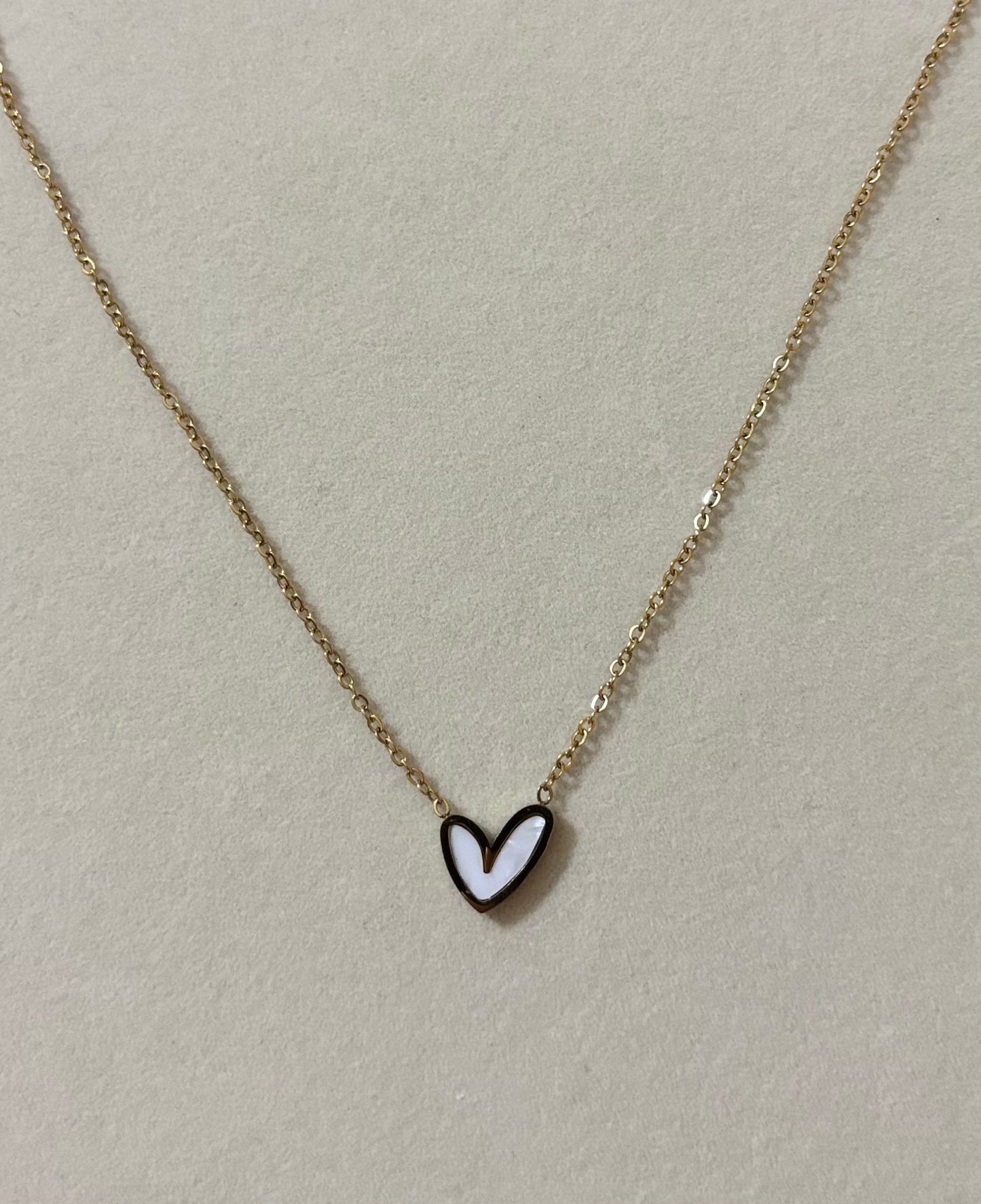 Anti tarnish gold plated white heart necklace