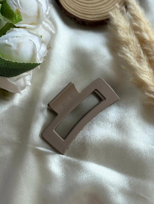 Matte rectangular hair claw clip