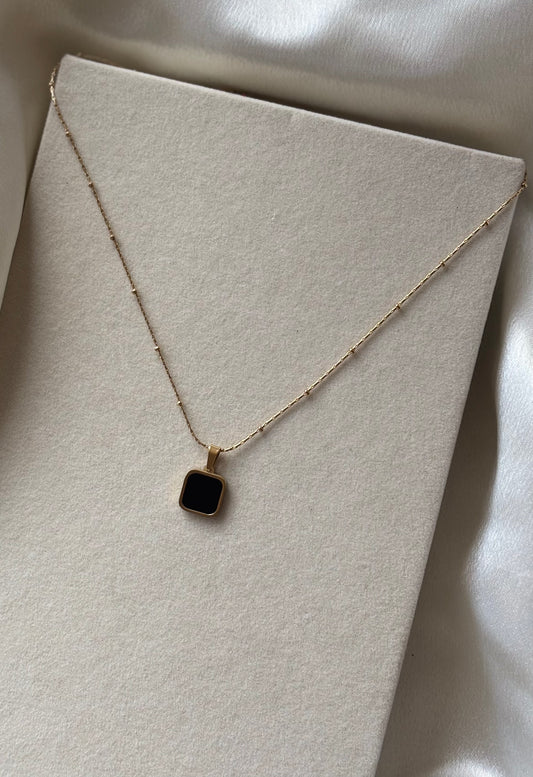 Anti tarnish gold plated back square pendent