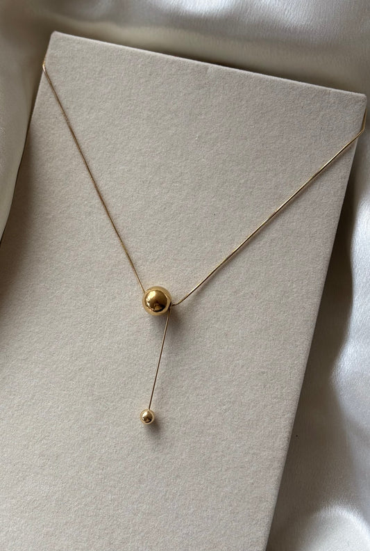 Anti tarnish gold plated ball hanging necklace