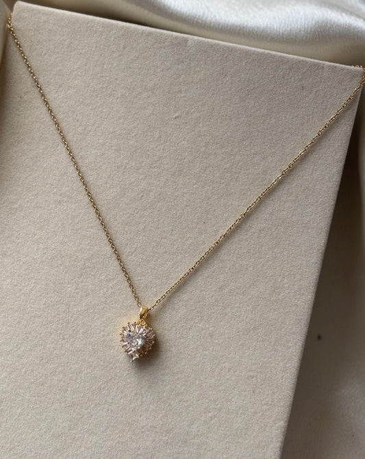 Anti tarnish gold plated diamond heart stone necklace