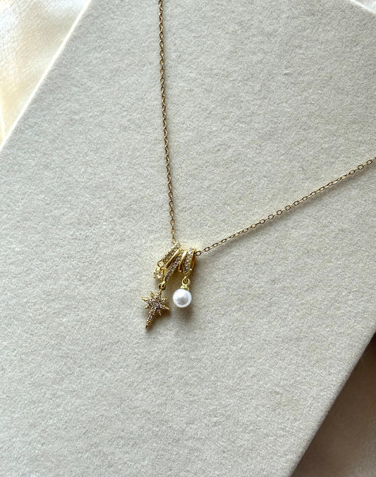 Anti tarnish gold plated star and pearl hanging necklace
