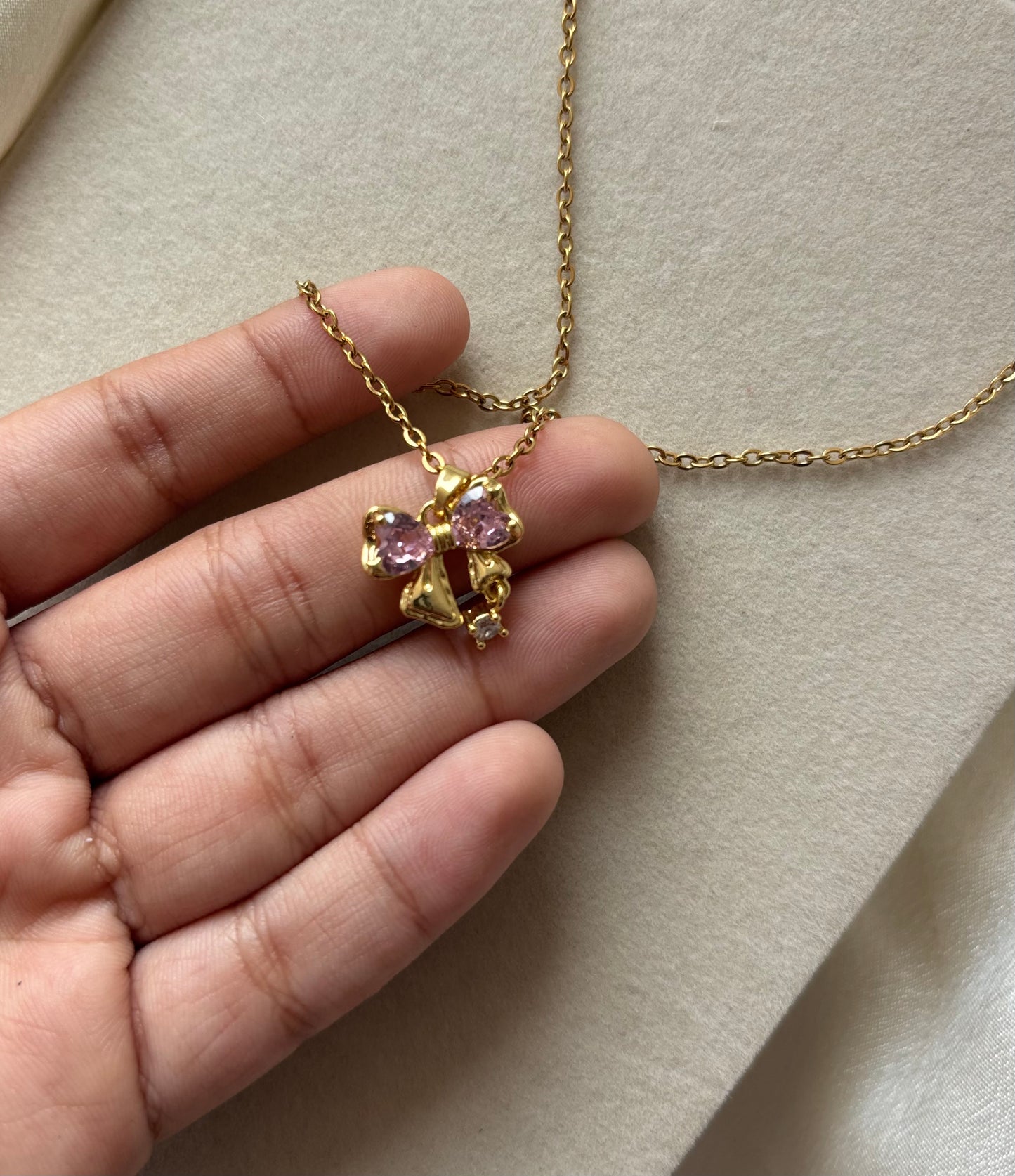 Anti tarnish gold plated pink bow stone necklace