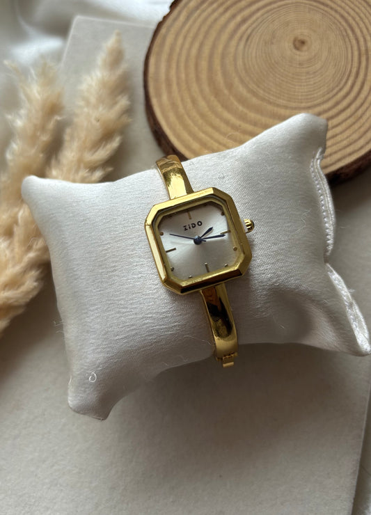 Bangle watch