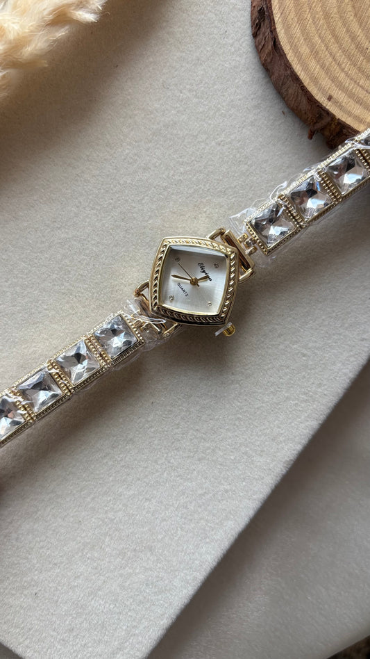 Premium stone trending watch