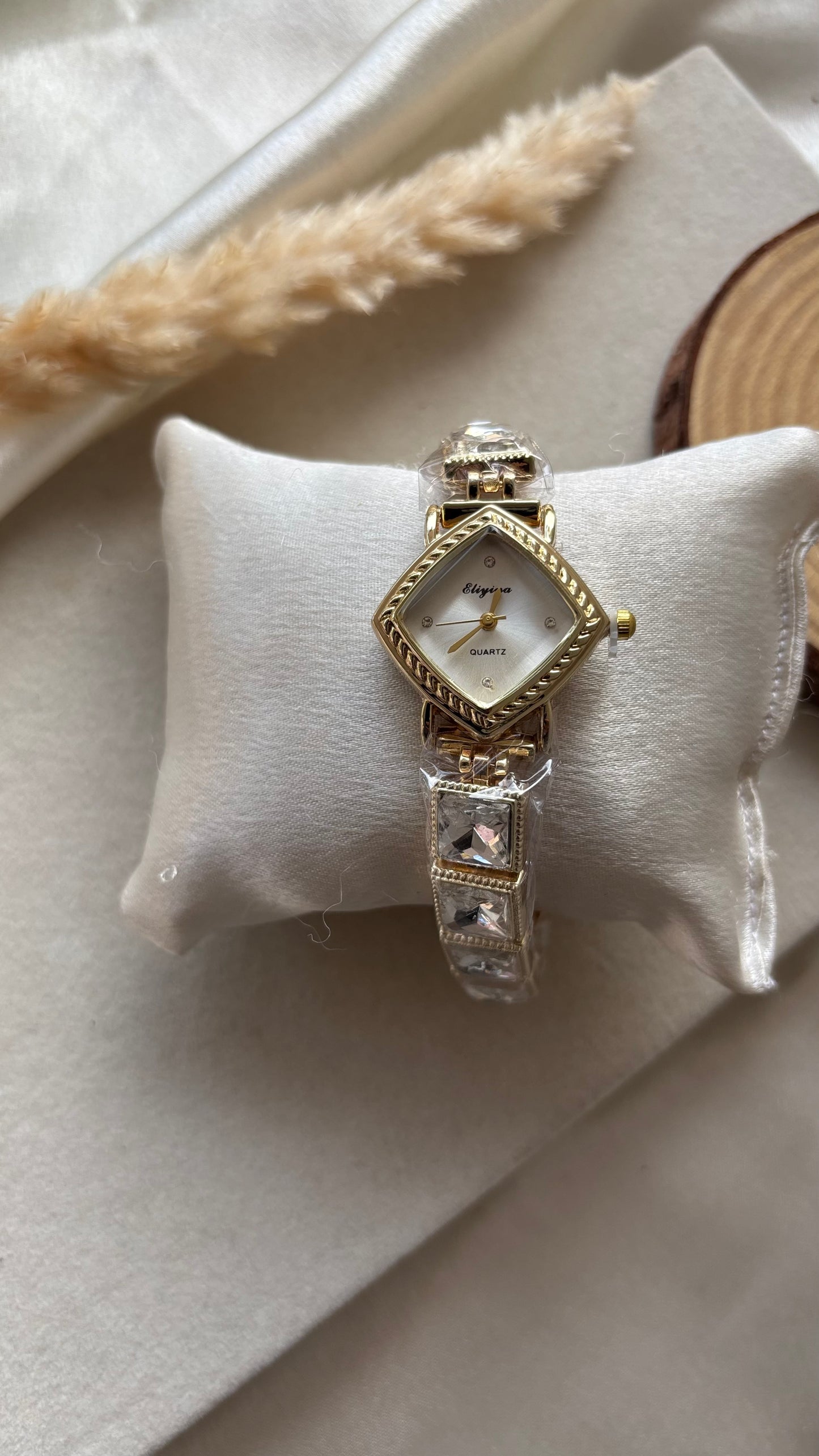 Premium stone trending watch