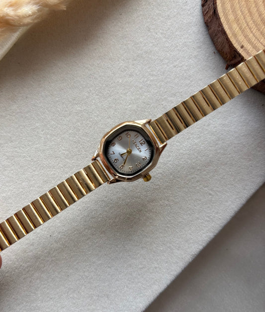 Premium pinteresty watch