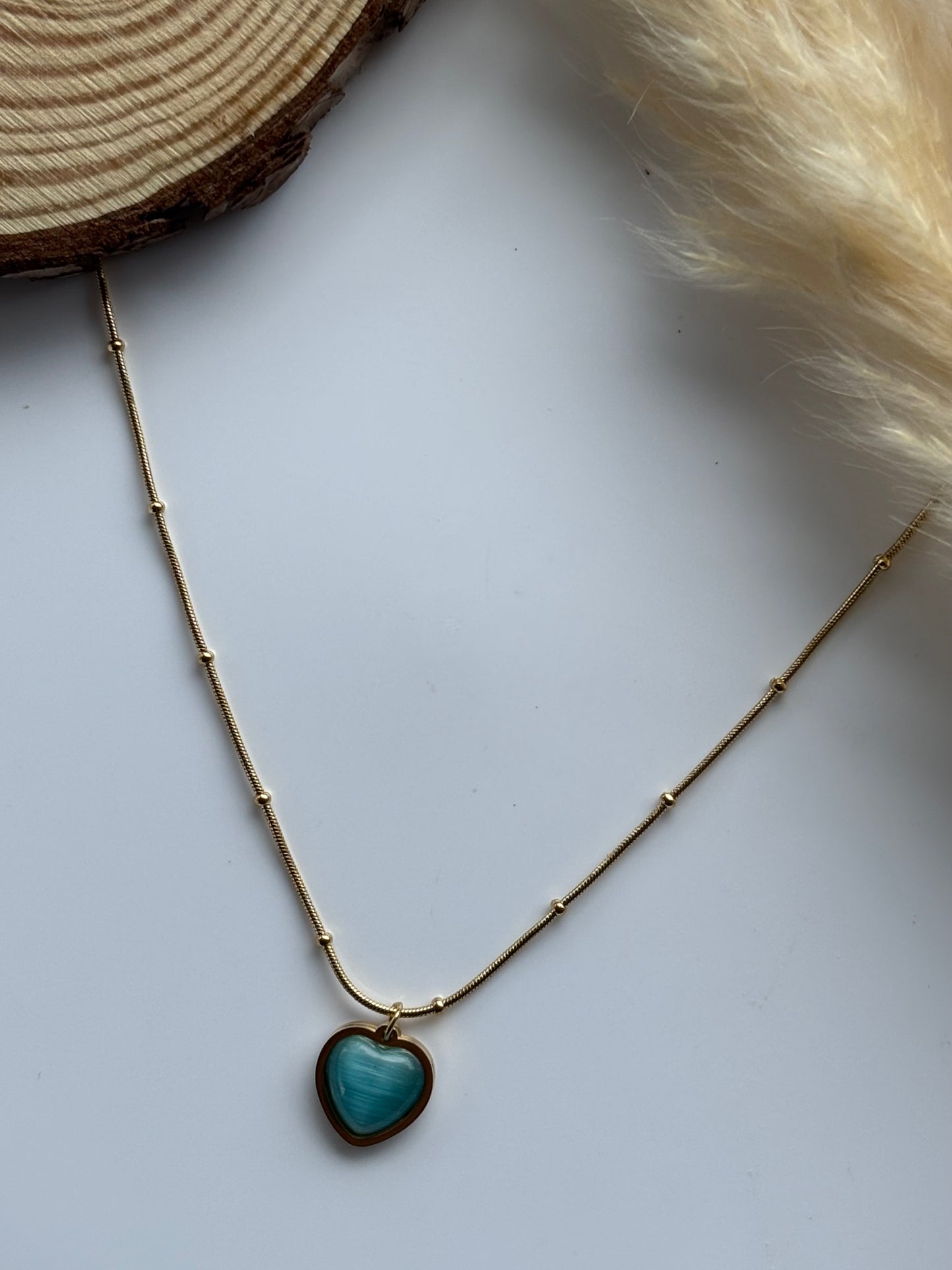 Anti tarnish gold plated heart gemstone necklace