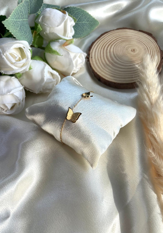 Anti tarnish gold plated glitter butterfly bracelet