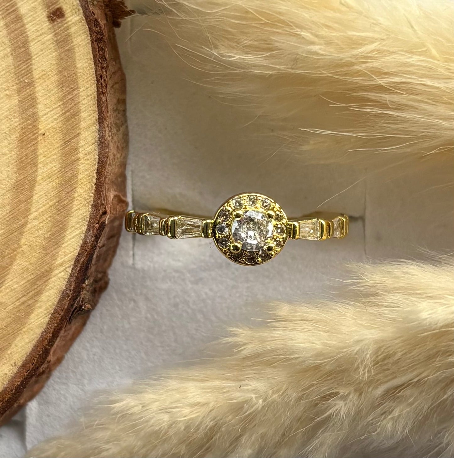 Anti tarnish gold plated adjustable stone ring