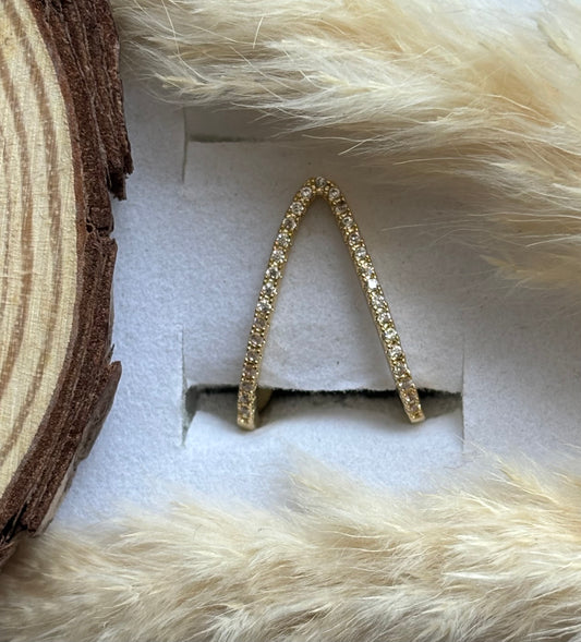 Anti tarnish gold plated v ring