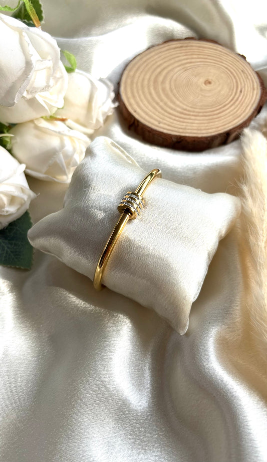 Anti tarnish gold plated bangle