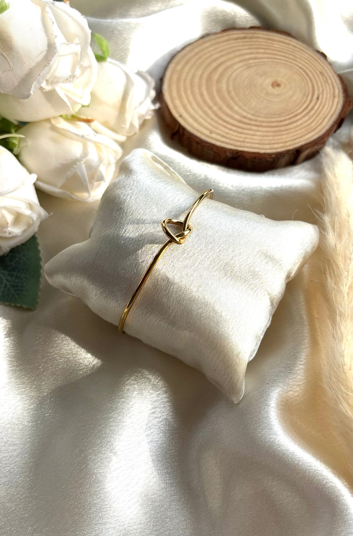 Anti tarnish gold plated twisted bangle