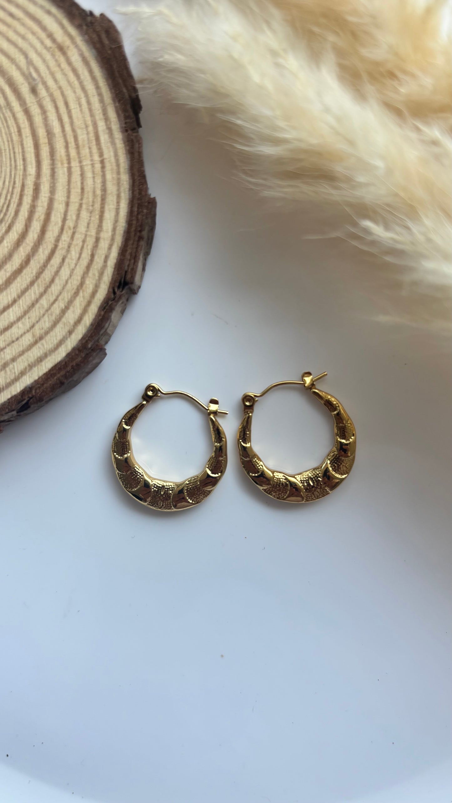 Anti tarnish gold plated hoop earings