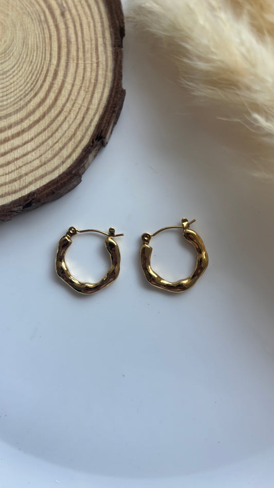 Anti tarnish gold plated hoop earing