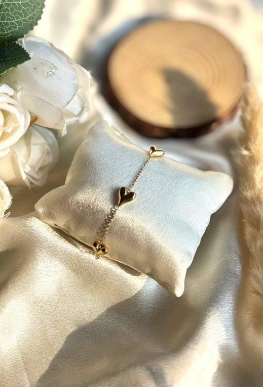 Anti tarnish gold plated heart bracelet