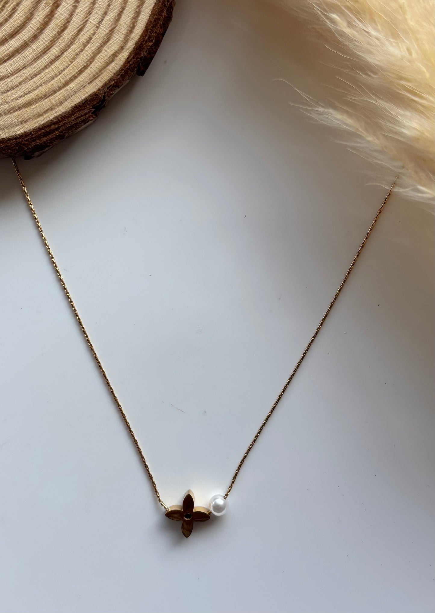 Anti tarnish gold plated pearl star pendant