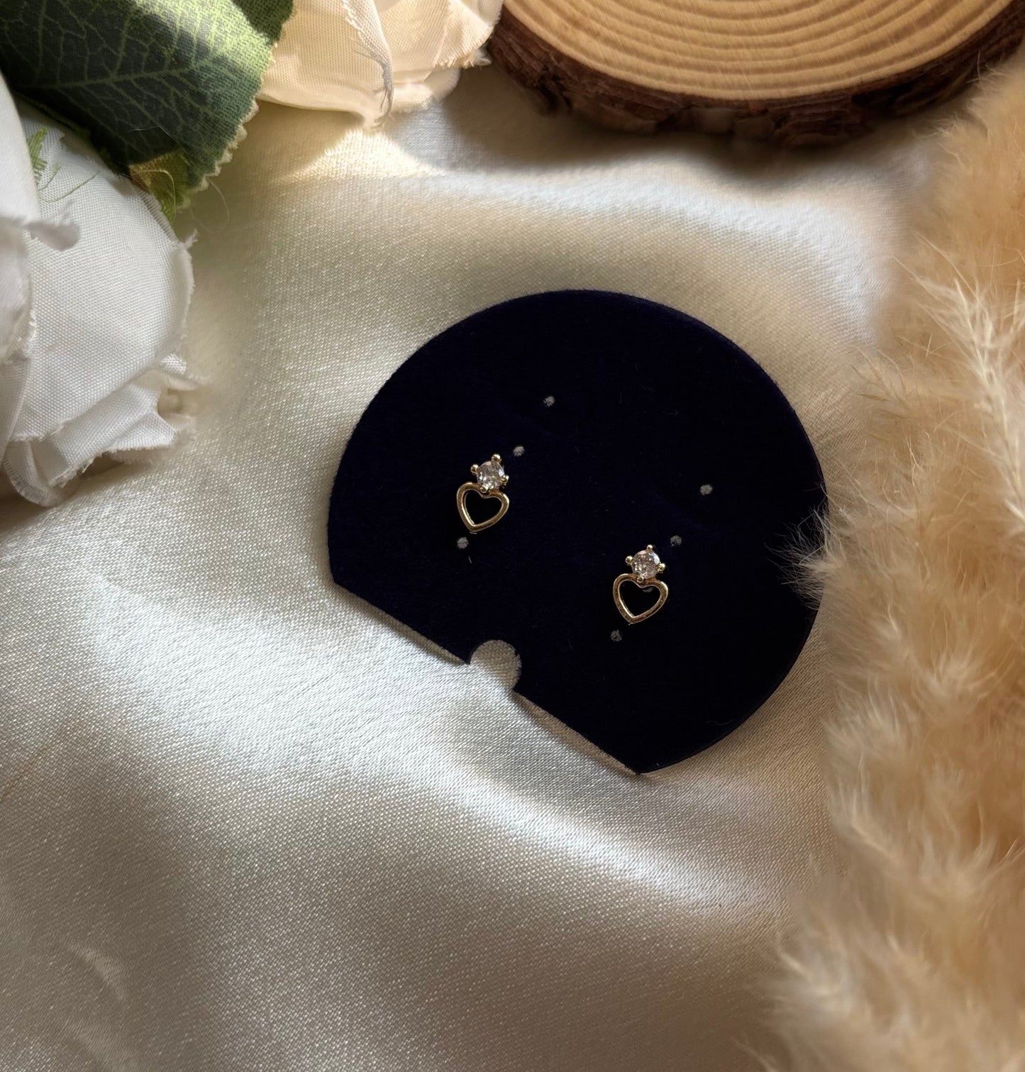 Anti tarnish gold plated stud earings