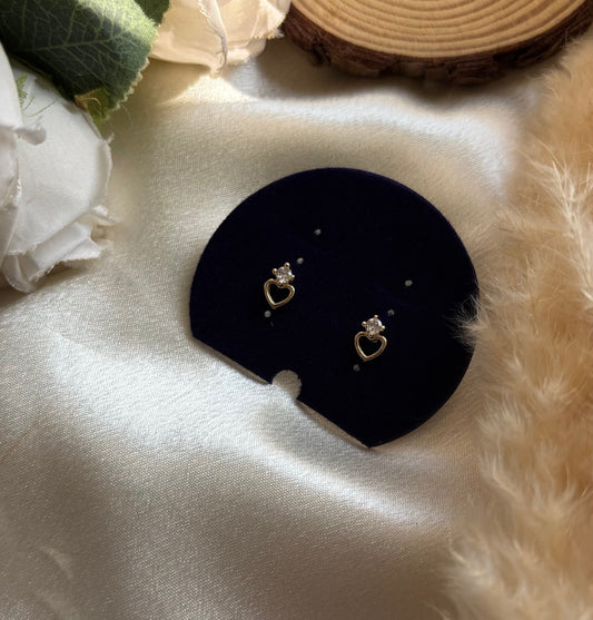 Anti tarnish gold plated stud earings