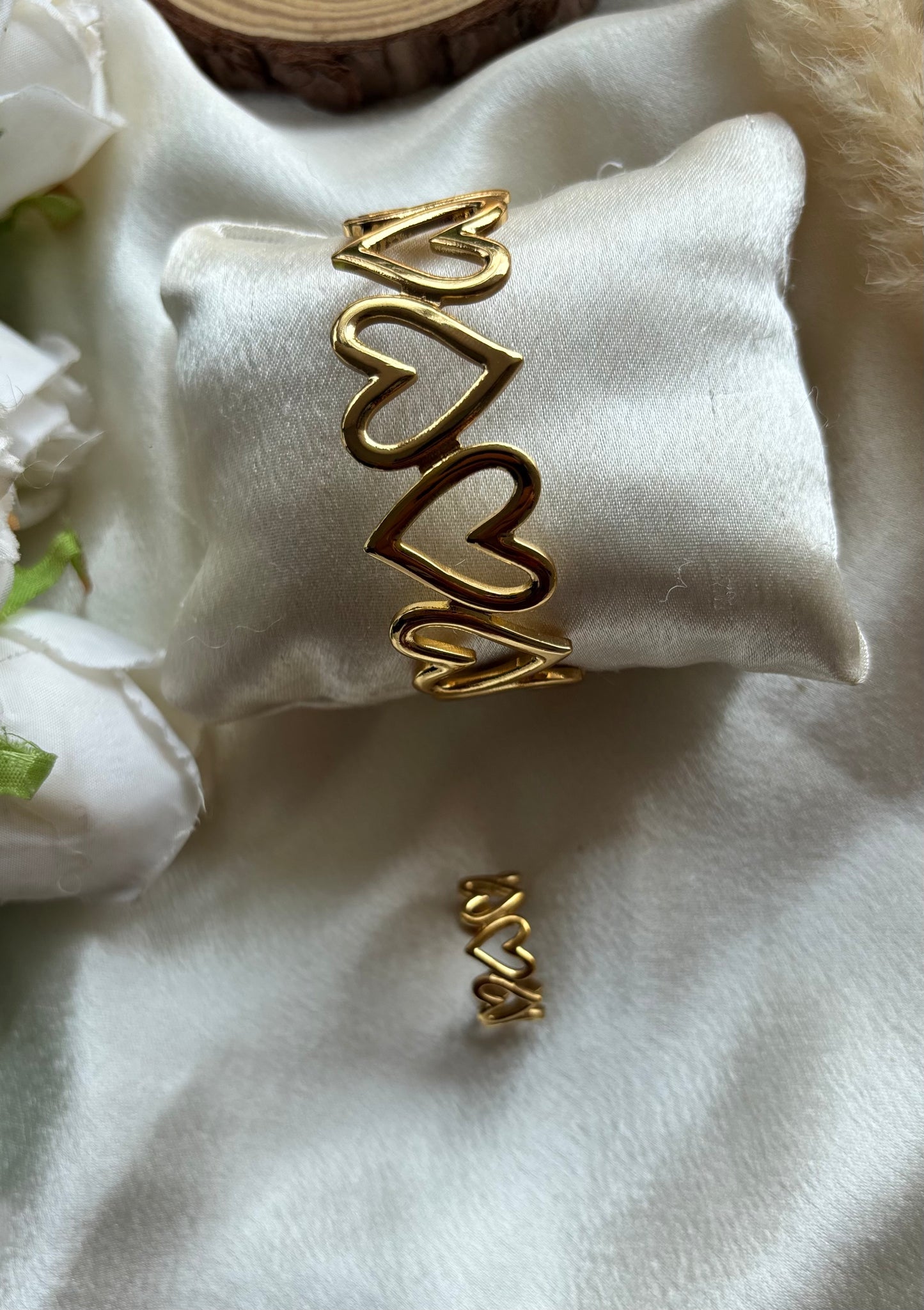 Anti tarnish gold plated adjustable cuff bangle +ring