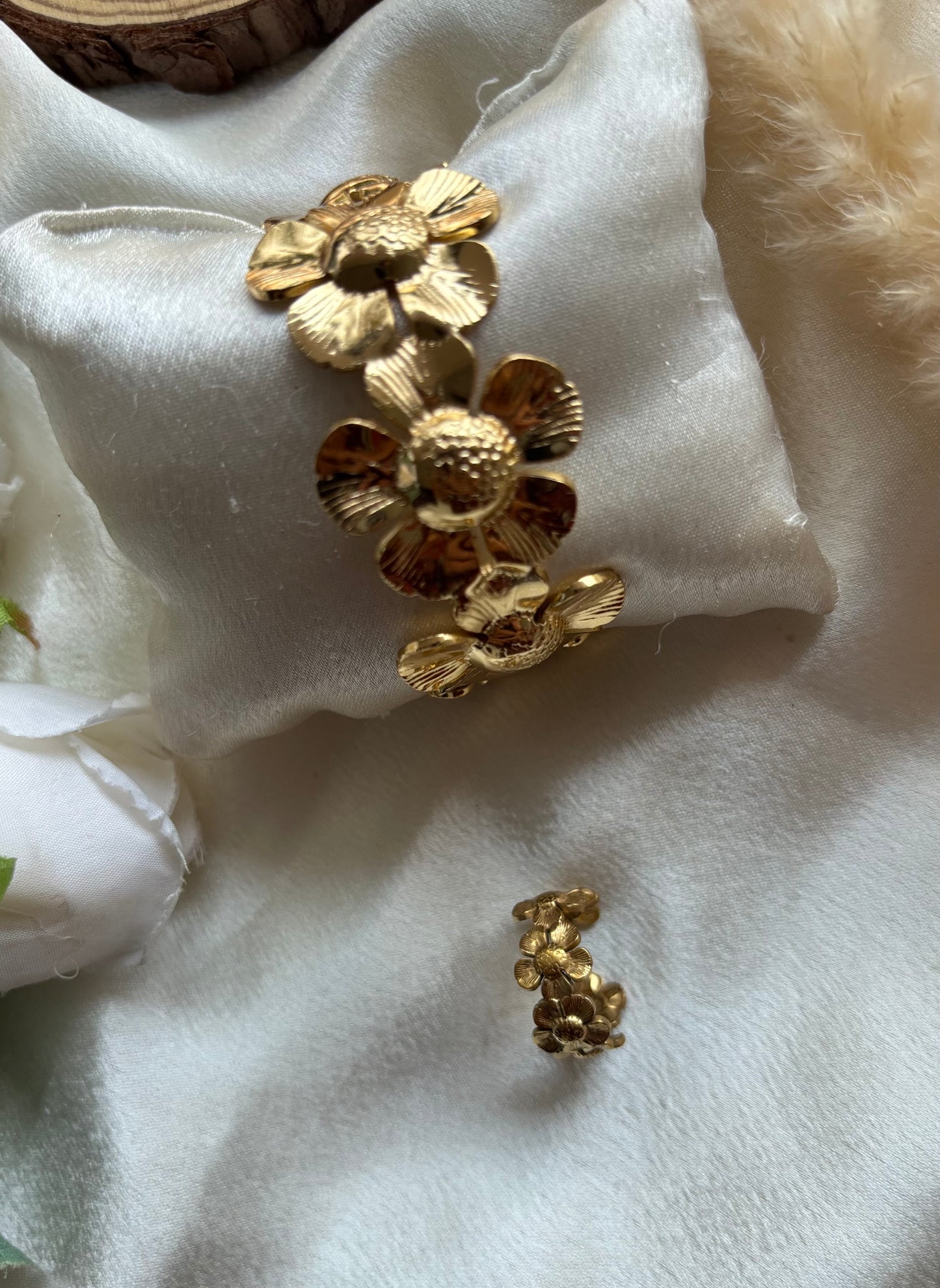 Anti tarnish gold plated adjustable cuff bangle+ring