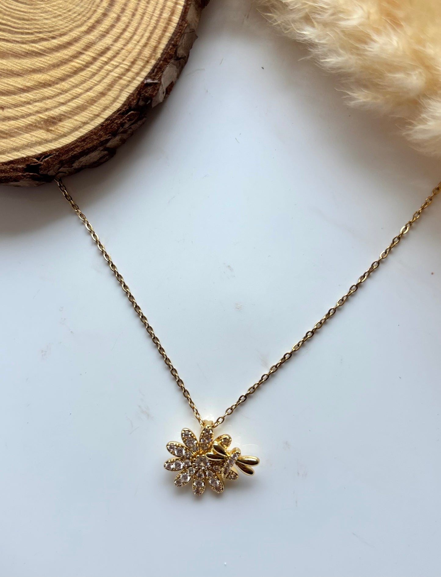 Anti tarnish gold plated sunflower necklace
