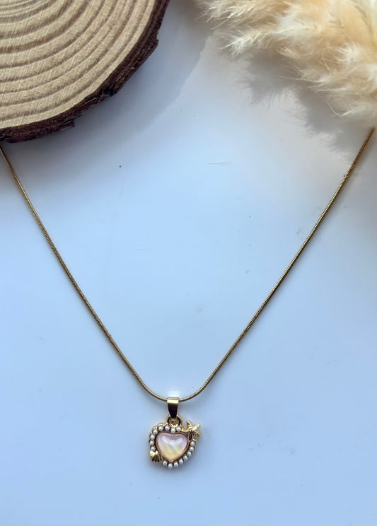 Anti tarnish gold plated lite pink heart pendent