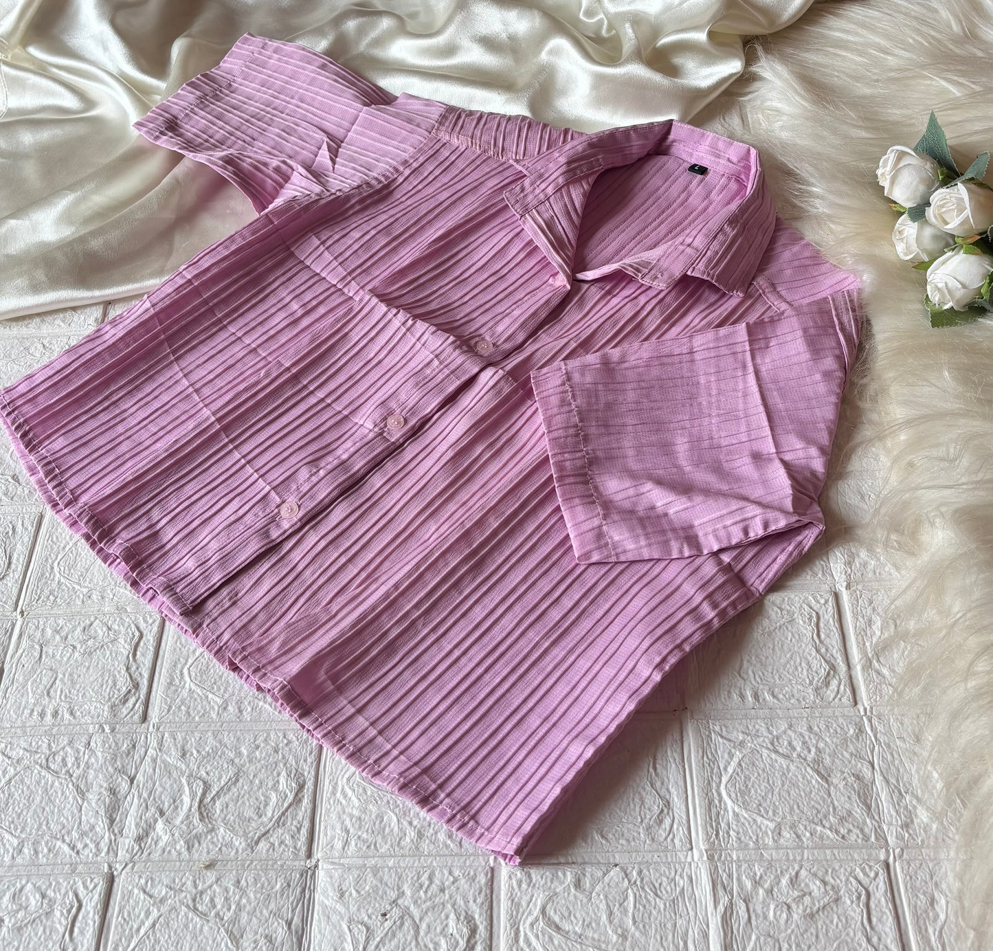 Baby pink crop top ( length-20 inch,bust-40 inch )