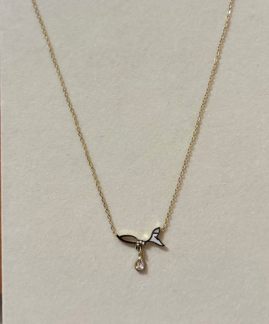 Anti tarnish gold plated marble fish hanging stone necklace