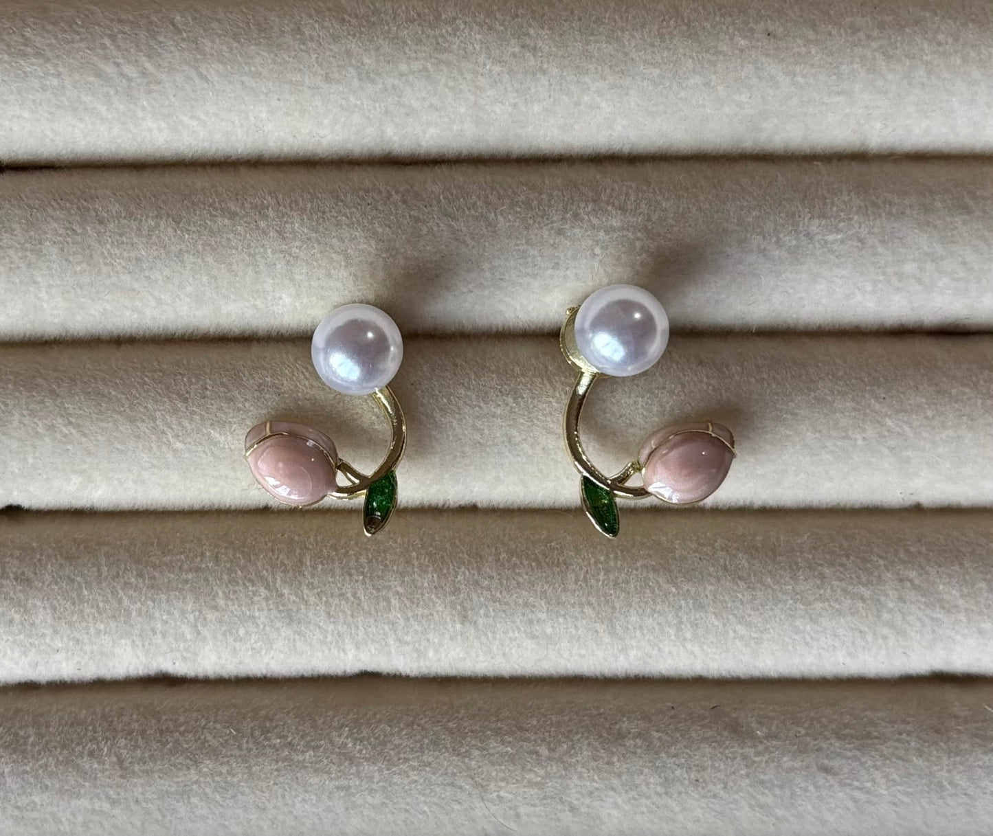 Tulip Korean earring