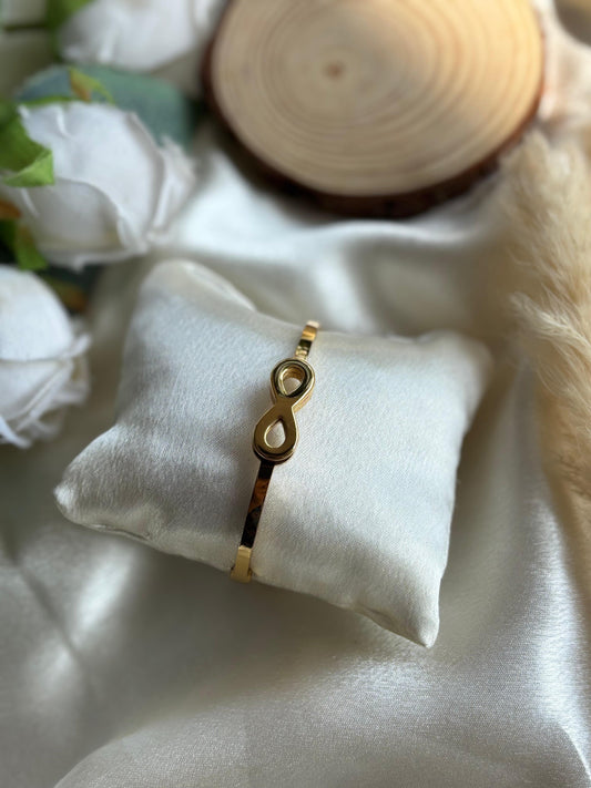 Anti tarnish Gold plated infinity Bangle